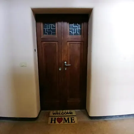 View 1 Апартаменти *