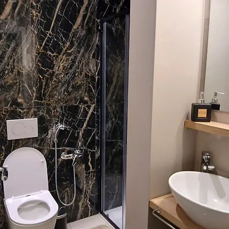 View 1 Апартаменти